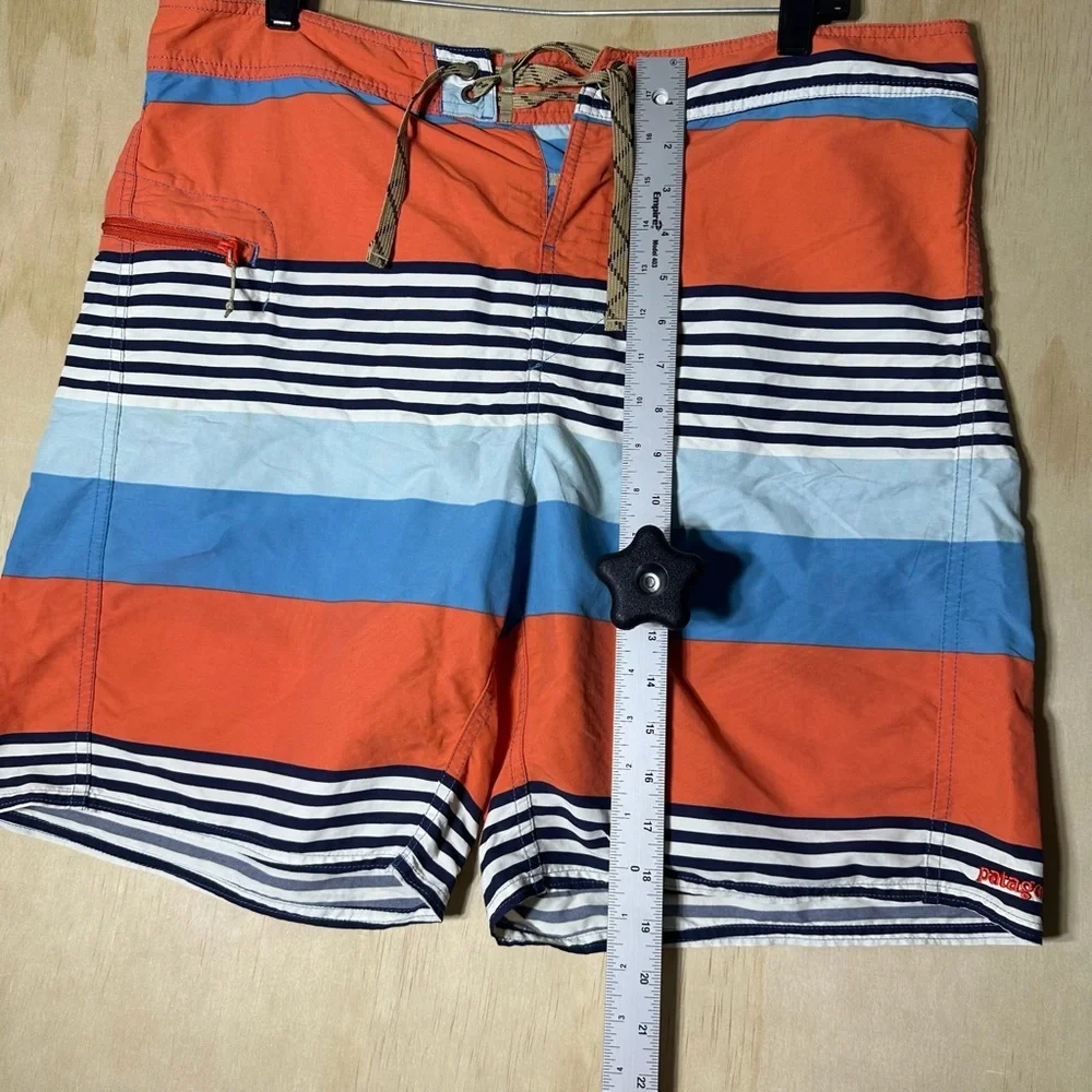 Patagonia Shorts Board‎ Shorts Men’s Size 36 Striped Multicolor Nylon